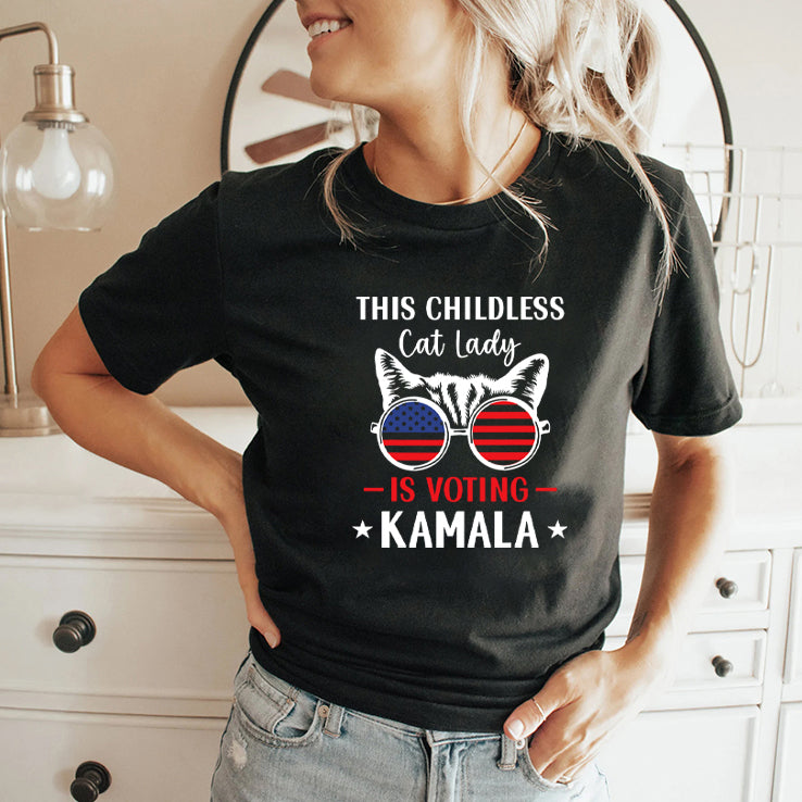 This Childless Cat Lady Is Voting Kamala-Harris 2024 Shirt