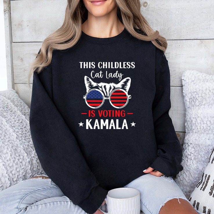 This Childless Cat Lady Is Voting Kamala-Harris 2024 Shirt