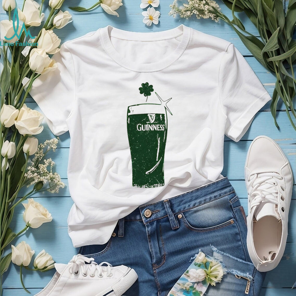 Vintage Guinness Green Pint Glass St. Patrick’s Day T Shirt