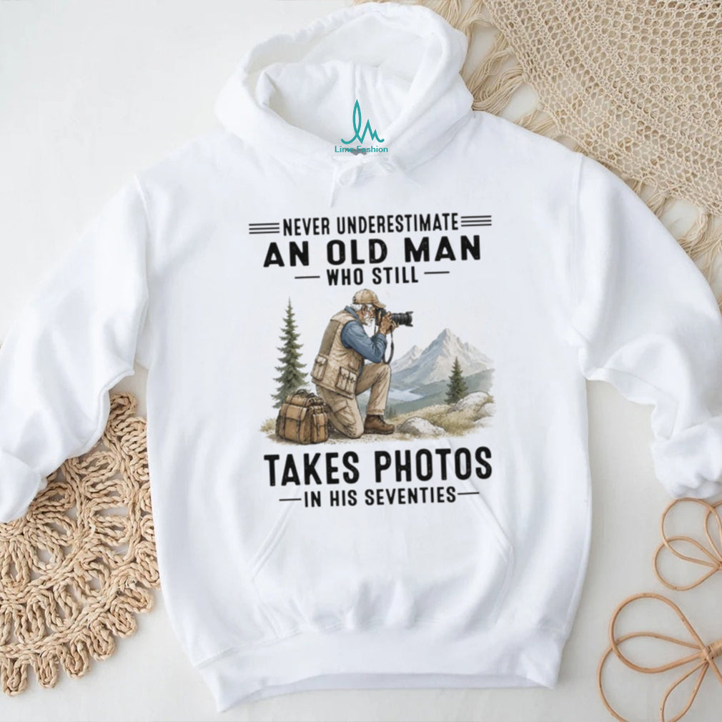 Vintage Photographer Old Man Takes Photos Seventies Landscape Photography Hobbyist Gift Shirt