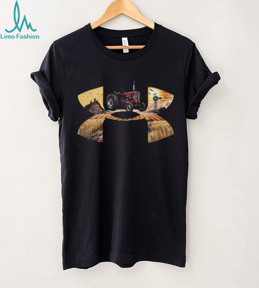 Vintage Red Tractor Sunset Farm Life Landscape Logo Graphic T Shirt