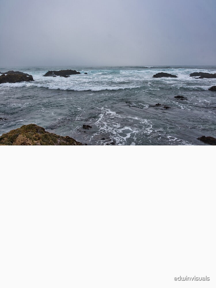 Wavy Beach by edwinvisuals