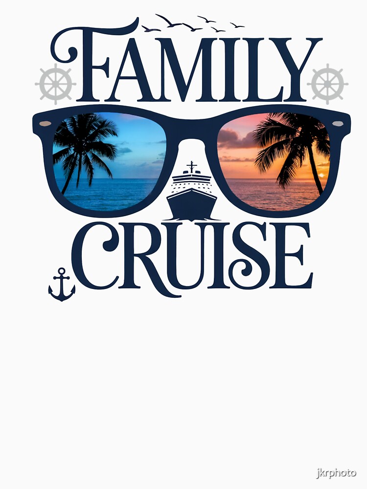 Family Cruise by jkrphoto