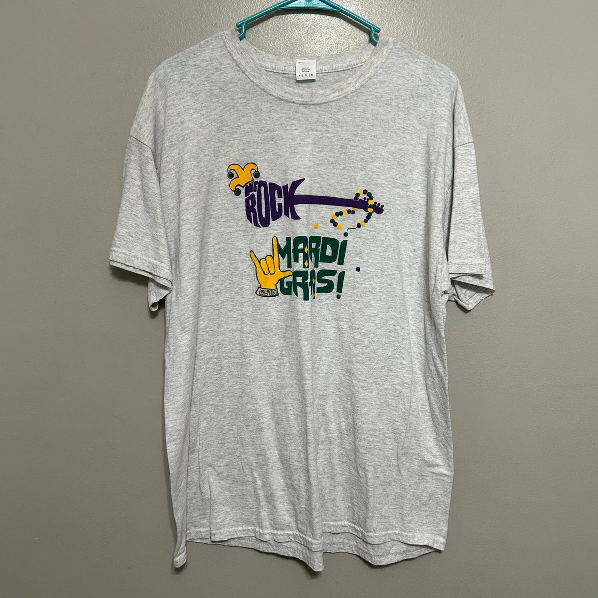 Gildan Mardi Gras Graphic T-Shirt Mens XL Grey We Rock Mardi Gras NOLA Carnival