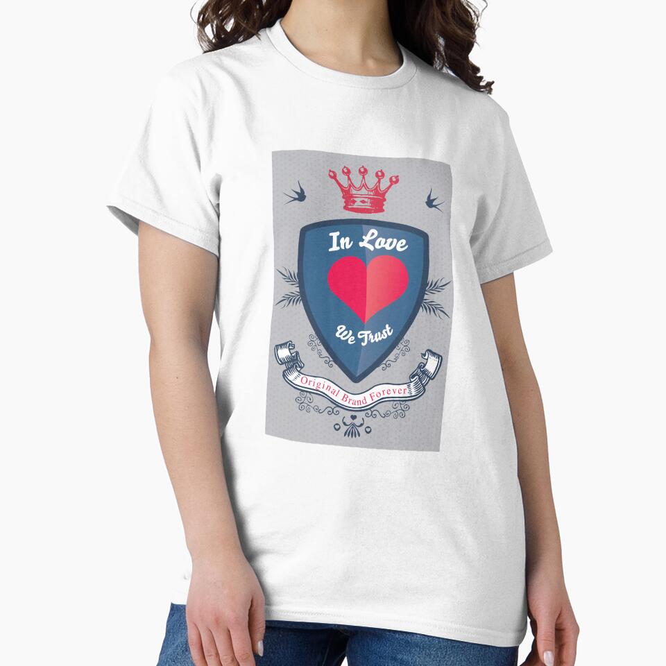In Love We Trust Romantic Graphic – Couples Hoodie & Heartfelt Gift by DreamFlux