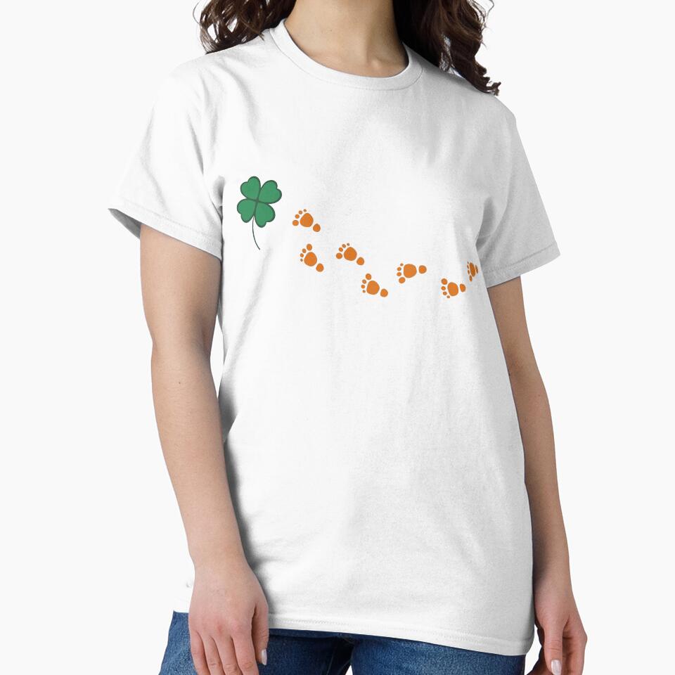 Little feet, Big clover! by Beautifully Random