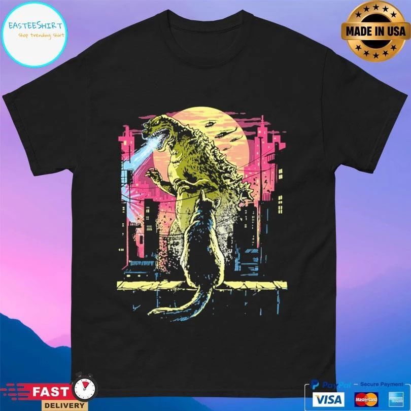 Watching The Kaiju Zascanauta T-shirts