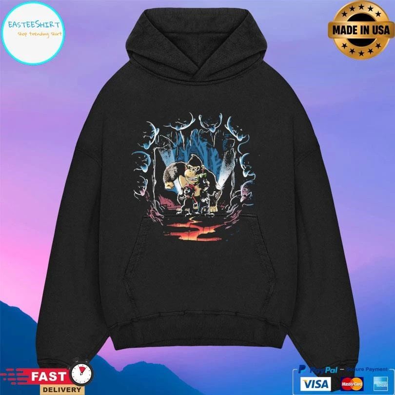 Under The Mansion zascanauta T-shirts